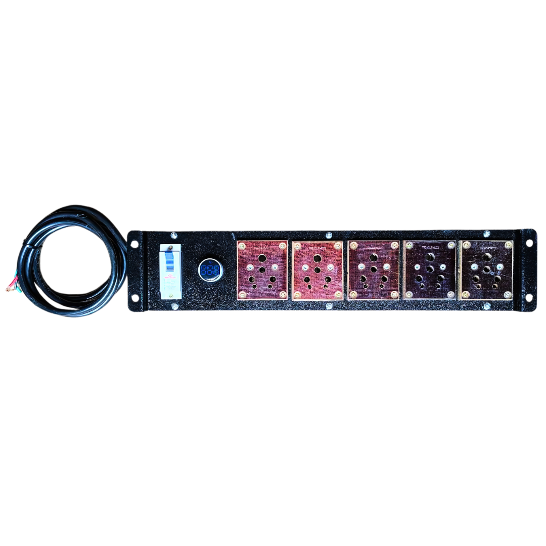 2UWOODEN SOCKET Distribution Board